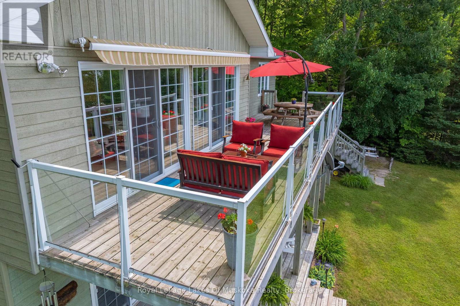 Photo 21 of 300 Wurm Road, Magnetawan ON