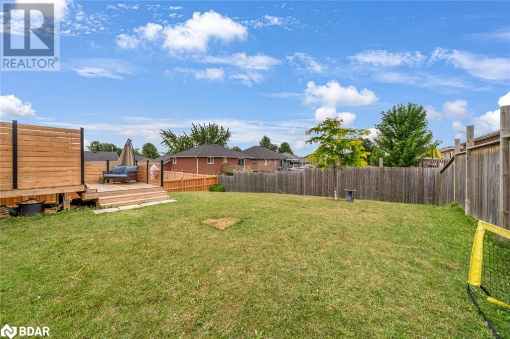Photo 38 of 52 Nash Avenue, Elmvale ON