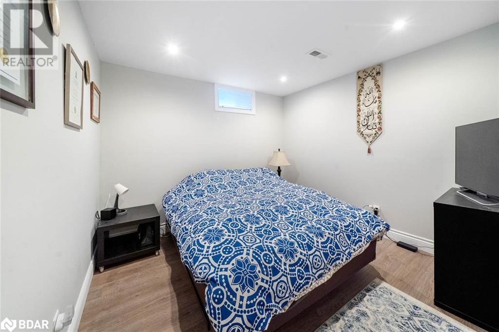 Photo 28 of 52 Nash Avenue, Elmvale ON