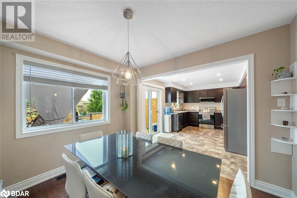 Photo 15 of 52 Nash Avenue, Elmvale ON