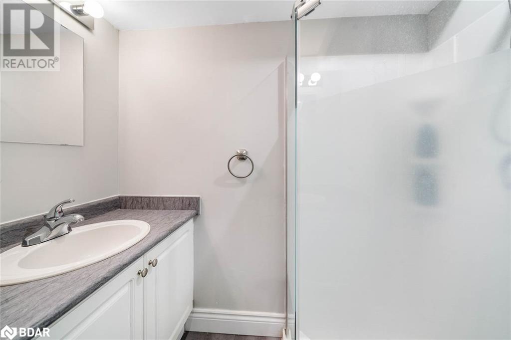Photo 30 of 52 Nash Avenue, Elmvale ON