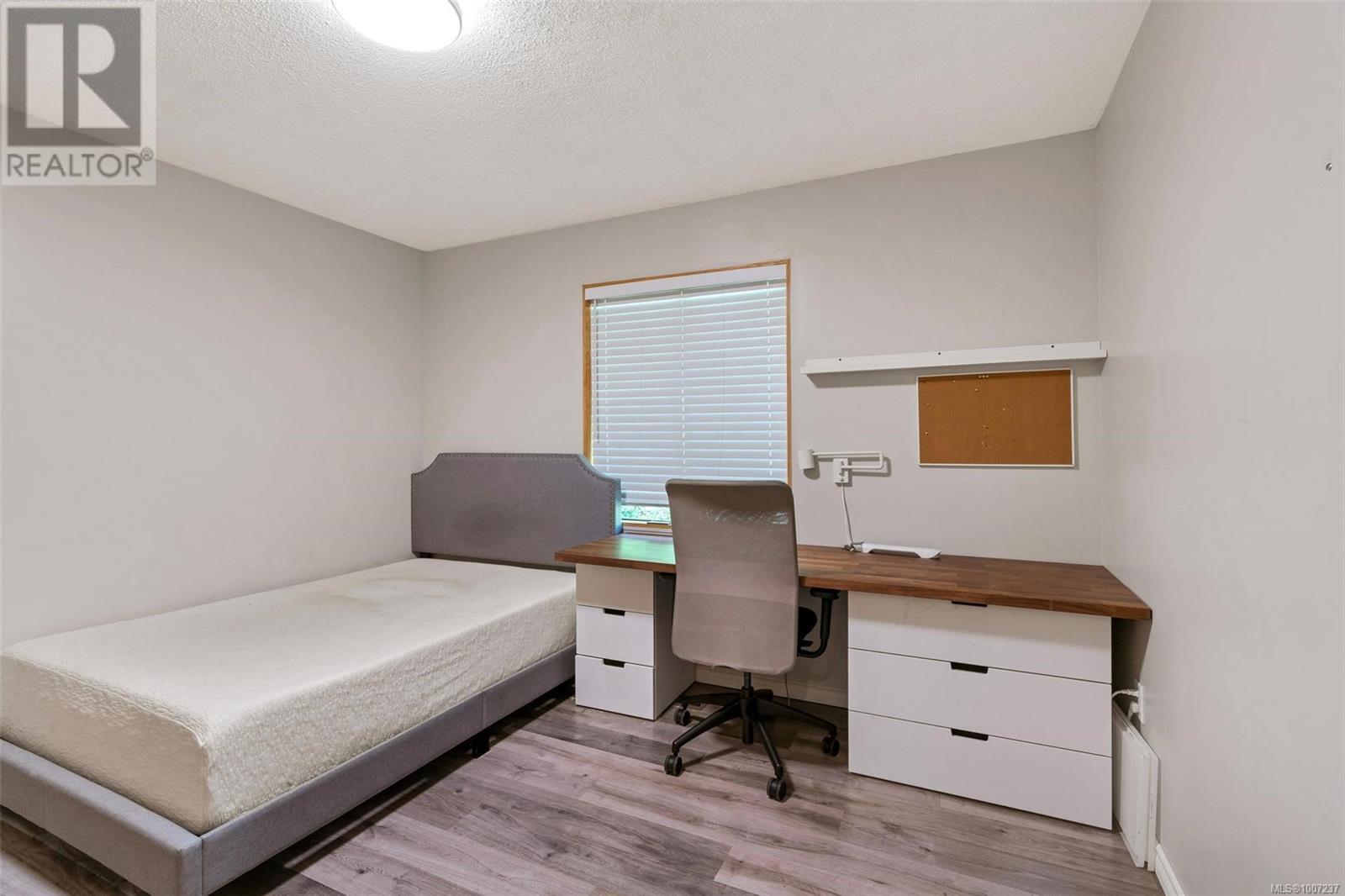 Photo 22 of 4687 Lochwood Cres, Saanich BC