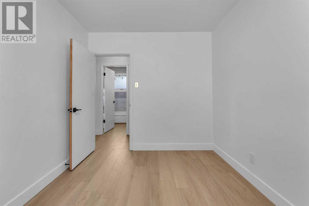 1027 18 Street NE, Calgary, Alberta