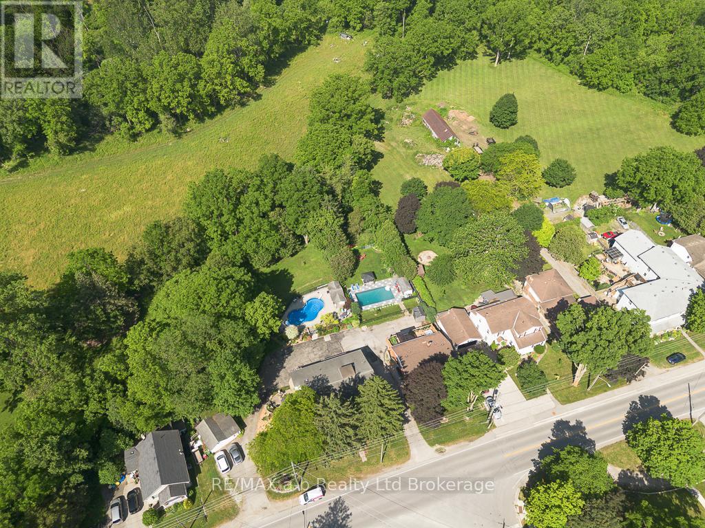 Photo 13 of 109 Sunset Drive, St Thomas ON