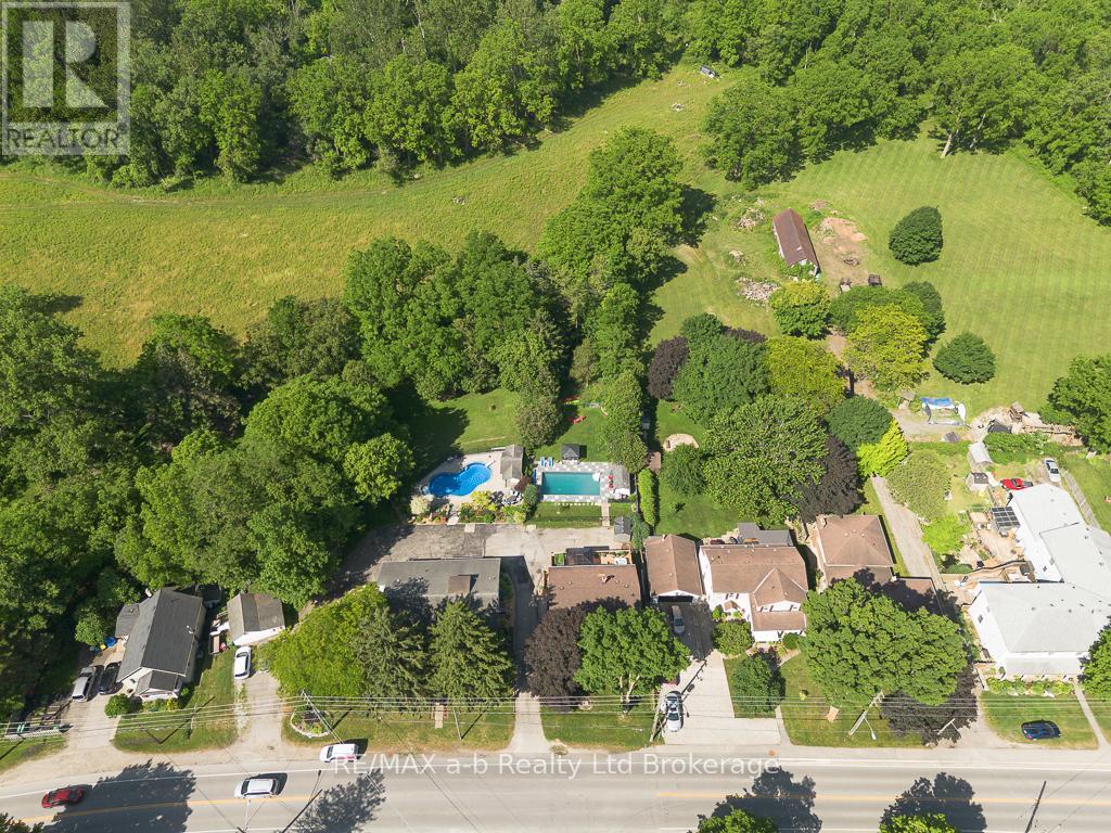 Photo 7 of 109 Sunset Drive, St Thomas ON