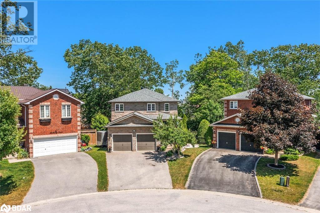 Photo 27 of 19 Mccarthy Court, Barrie ON