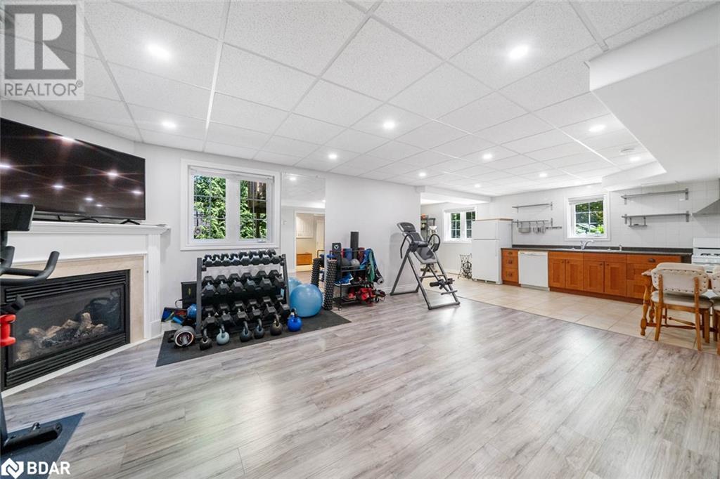 Photo 29 of 19 Mccarthy Court, Barrie ON