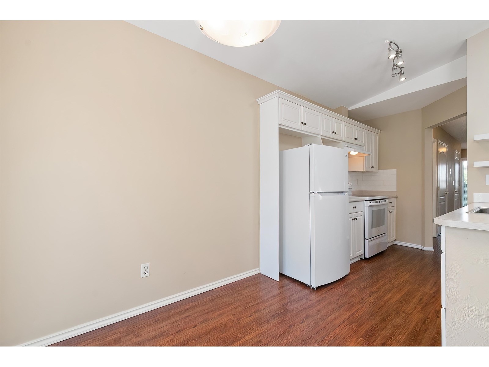 Photo 19 of 84 A 45918 Knight Road Sardis East Vedder, Chilliwack BC
