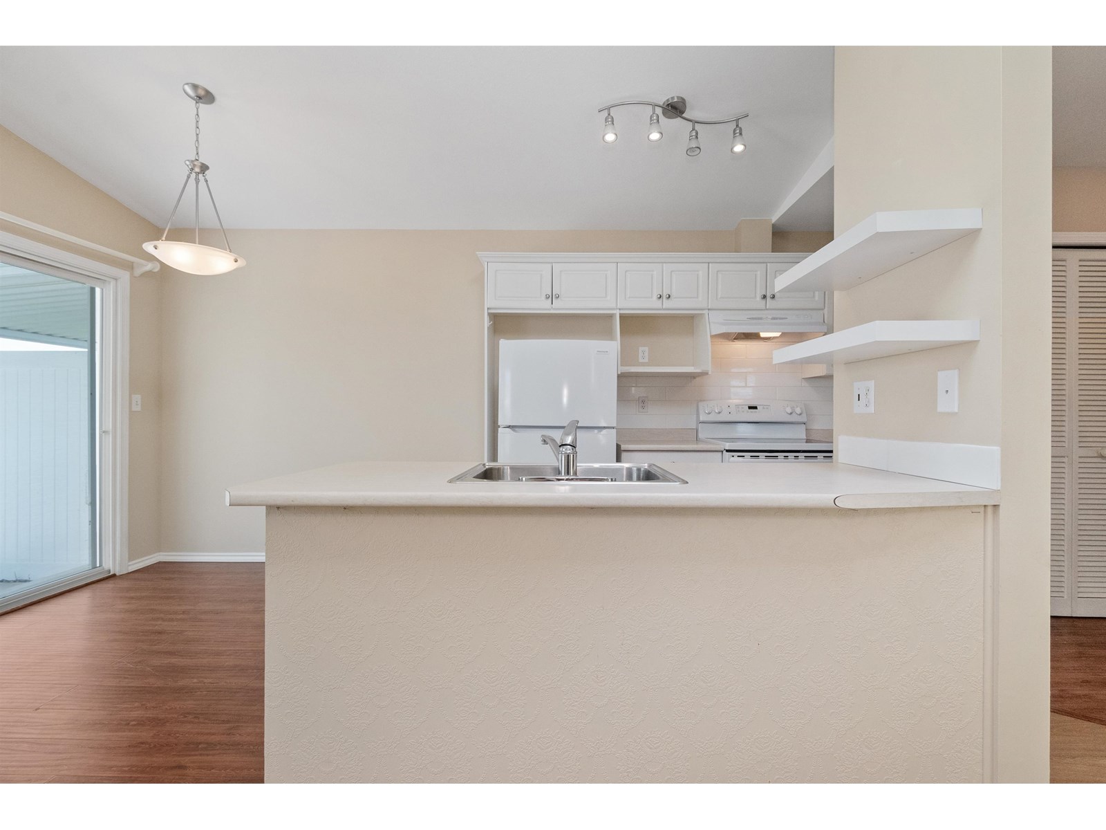 Photo 23 of 84 A 45918 Knight Road Sardis East Vedder, Chilliwack BC