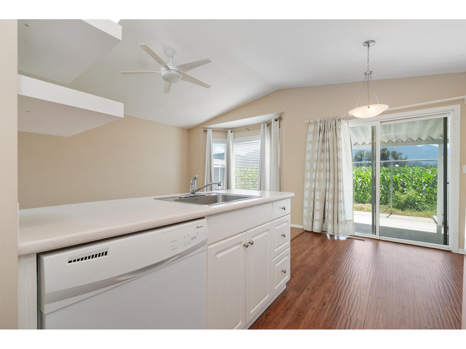 Photo 28 of 84 A 45918 Knight Road Sardis East Vedder, Chilliwack BC