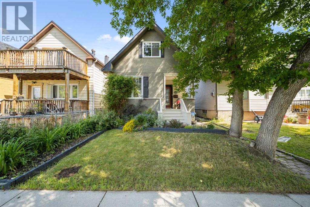 Single Family House for Sale in   Avenue NW Mount Pleasant Calgary 
