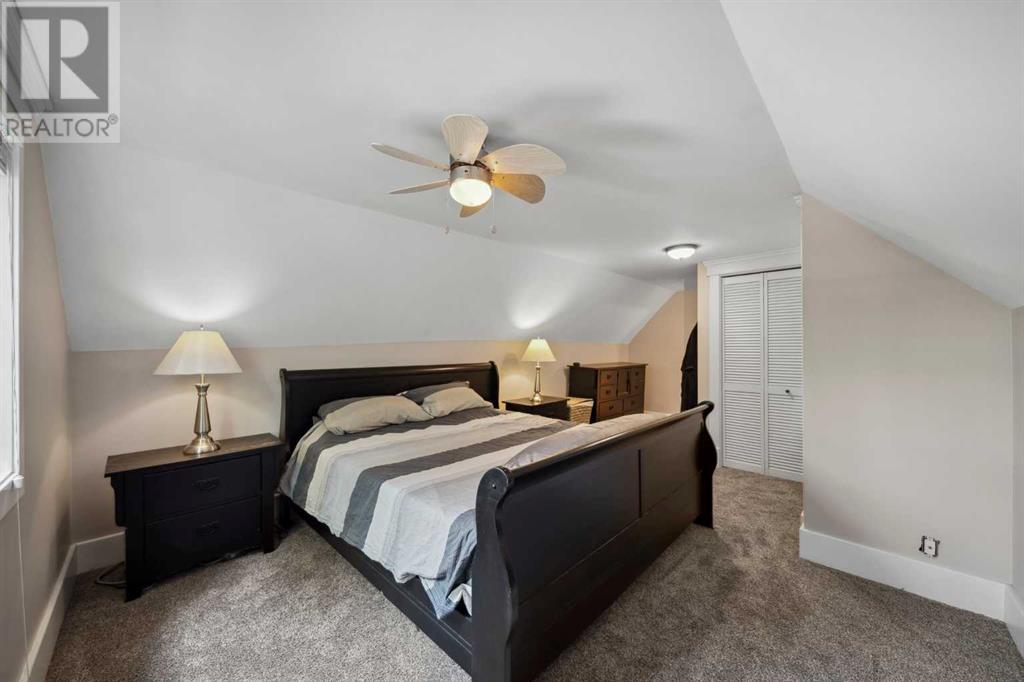 Single Family House for Sale in   Avenue NW Mount Pleasant Calgary 