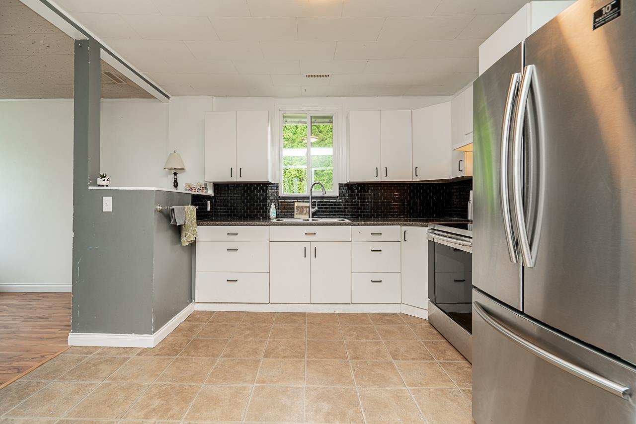 Photo 6 of 45511 Reece Avenue Chilliwack Proper West, Chilliwack BC
