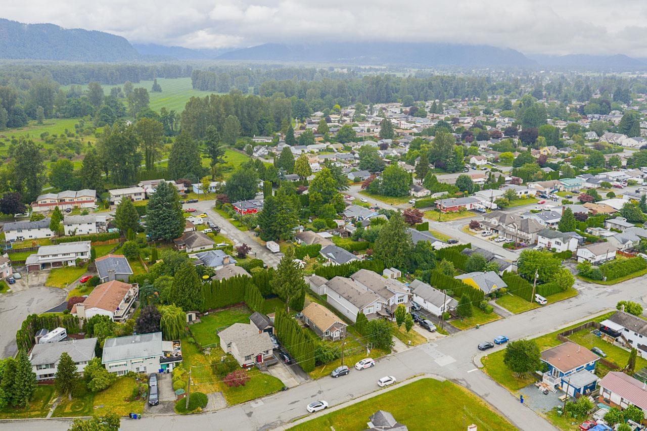 Photo 38 of 45511 Reece Avenue Chilliwack Proper West, Chilliwack BC