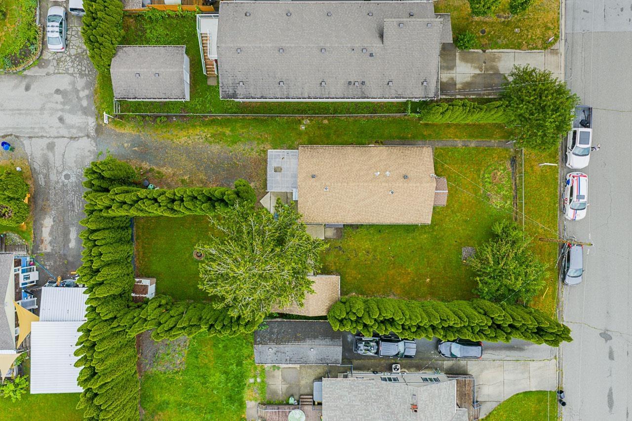 Photo 32 of 45511 Reece Avenue Chilliwack Proper West, Chilliwack BC