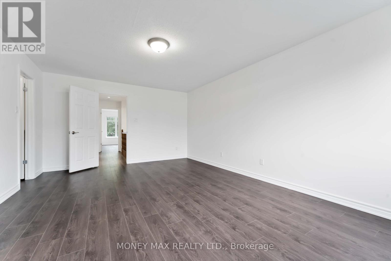 Photo 19 of 163 Garrity Crescent, Ottawa ON