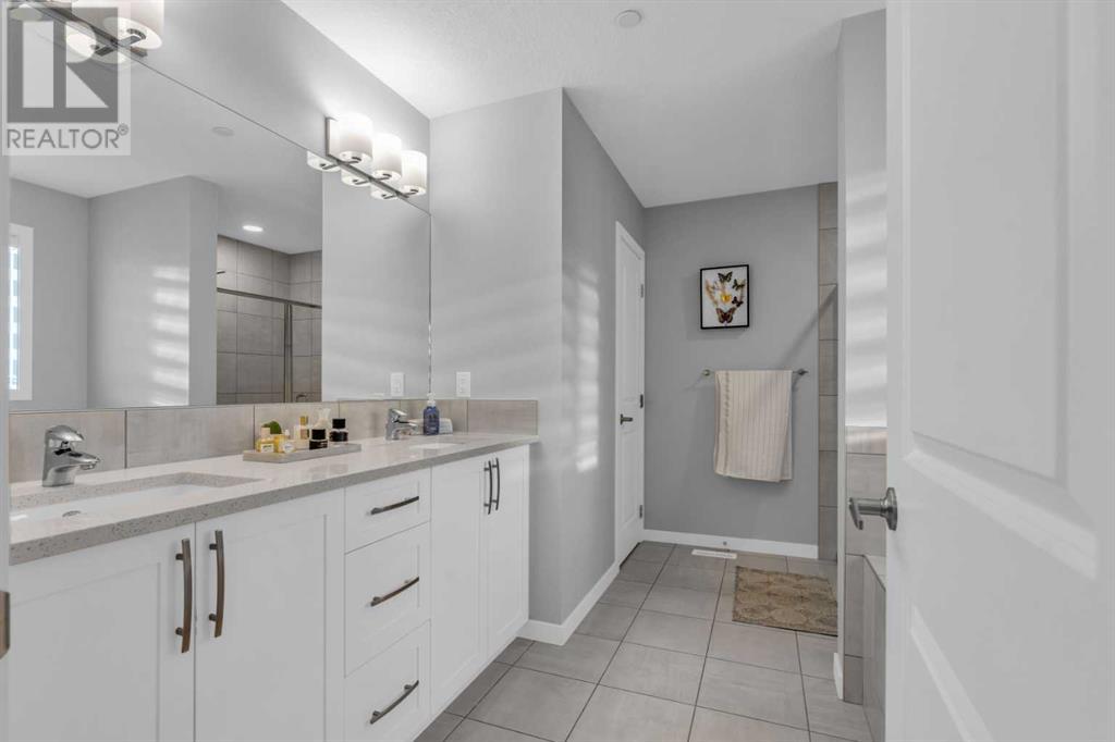 Single Family House for Sale in  Lucas Crescent NW Livingston Calgary 