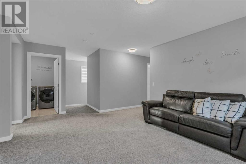 Single Family House for Sale in  Lucas Crescent NW Livingston Calgary 