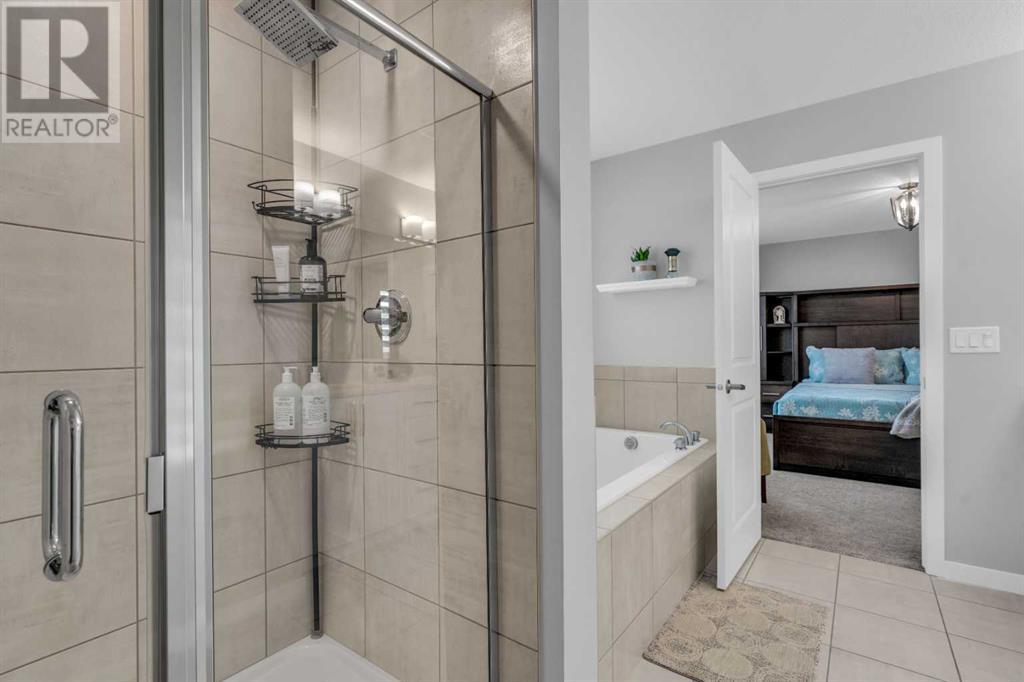 Single Family House for Sale in  Lucas Crescent NW Livingston Calgary 