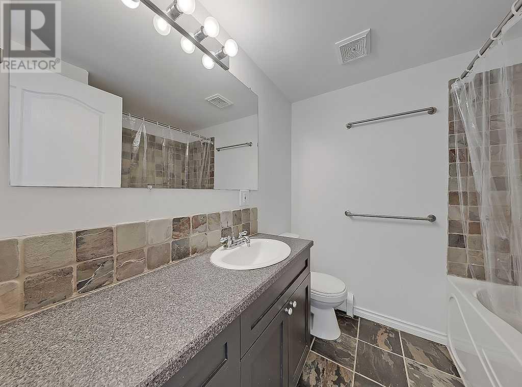 Single Family House for Sale in   Cedar Crescent SW Spruce Cliff Calgary 