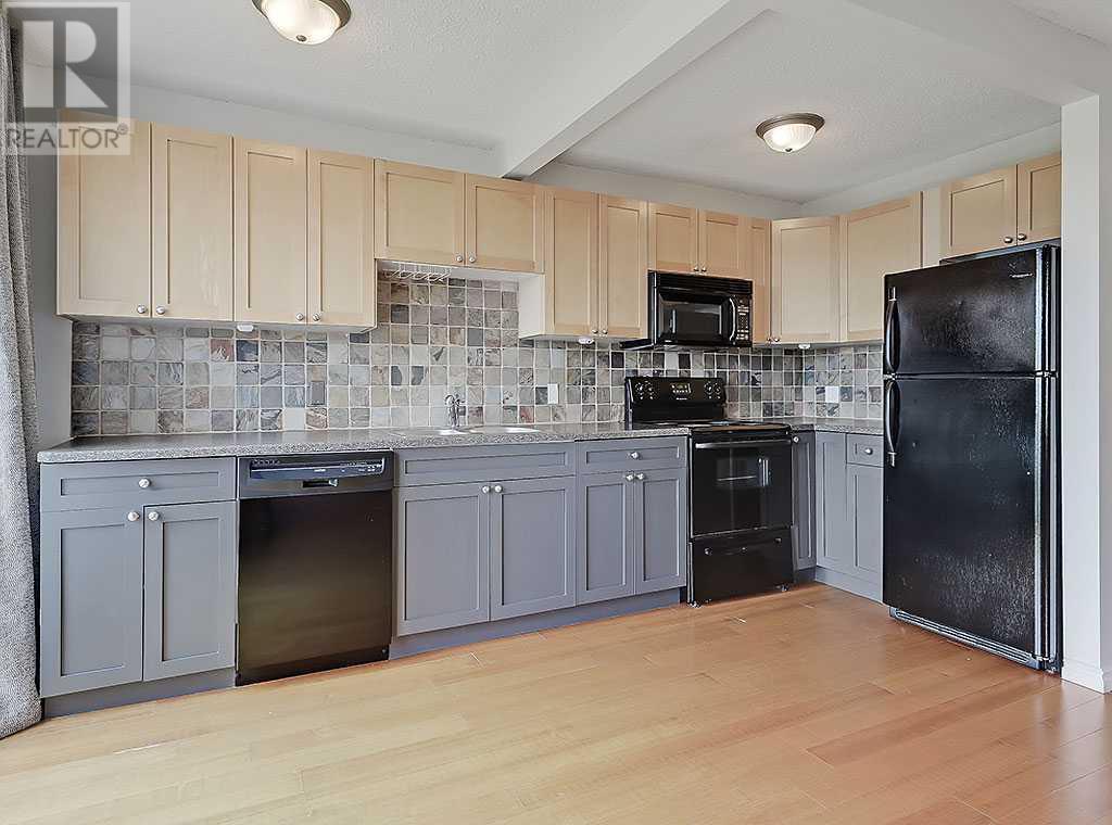 Single Family House for Sale in   Cedar Crescent SW Spruce Cliff Calgary 