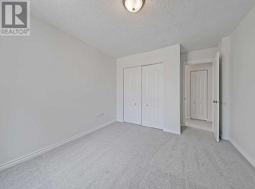 Single Family House for Sale in   Cedar Crescent SW Spruce Cliff Calgary 