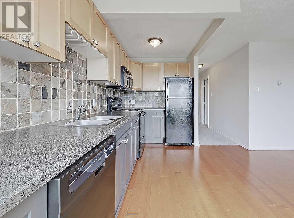 Single Family House for Sale in   Cedar Crescent SW Spruce Cliff Calgary 