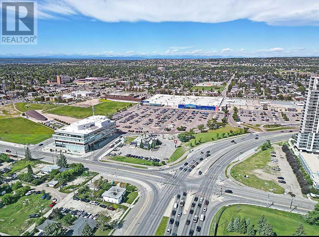 Single Family House for Sale in   Cedar Crescent SW Spruce Cliff Calgary 