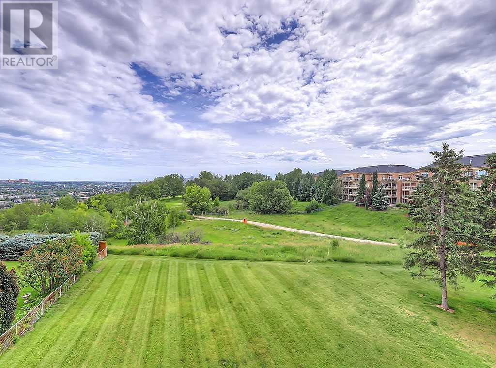 Single Family House for Sale in   Cedar Crescent SW Spruce Cliff Calgary 