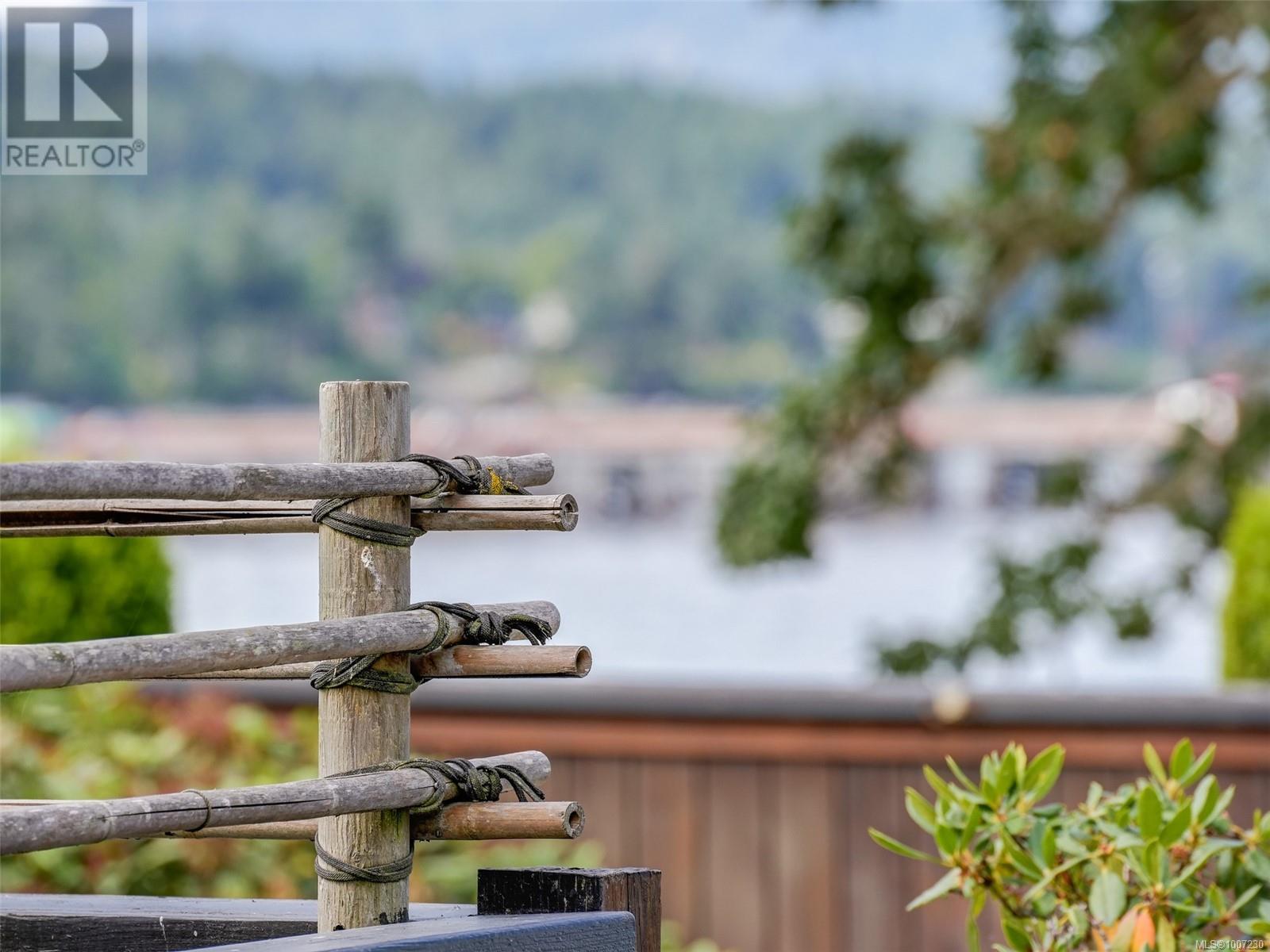  10189 West Saanich Road, North Saanich