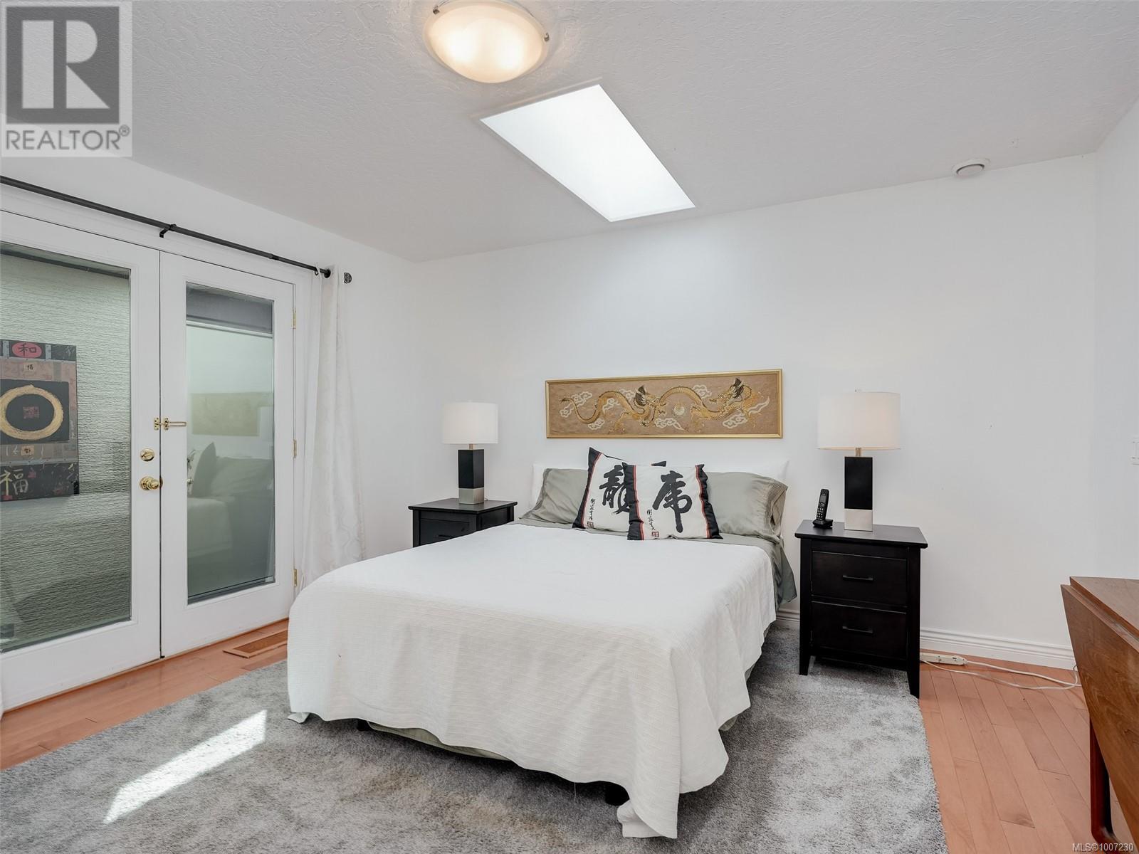  10189 West Saanich Road, North Saanich
