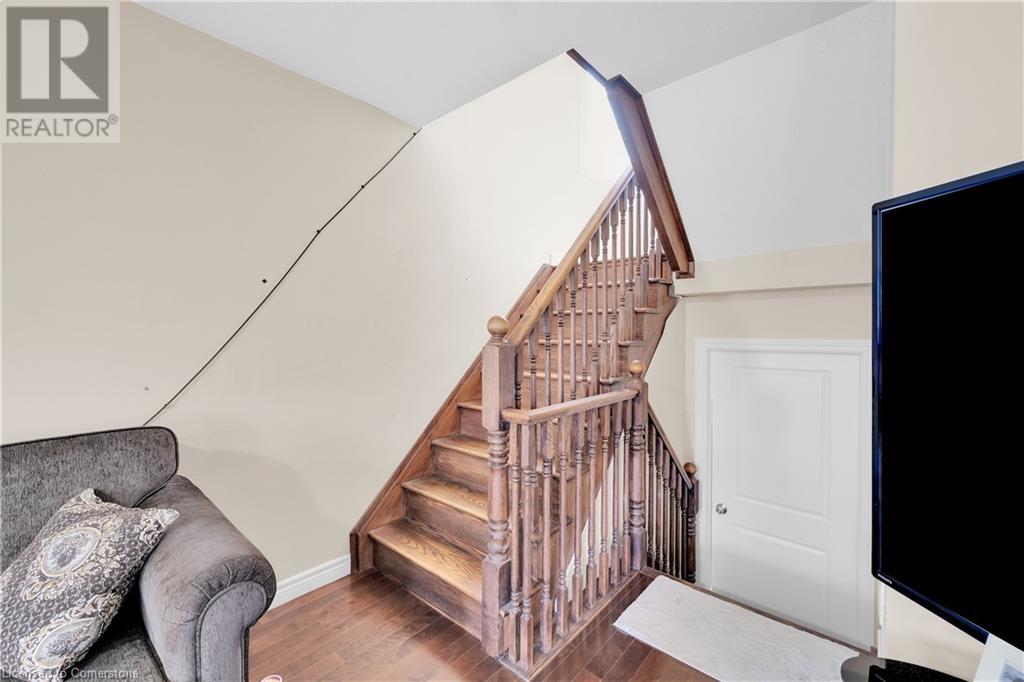 Photo 15 of 1354 Upper Sherman Avenue Unit 1, Hamilton ON