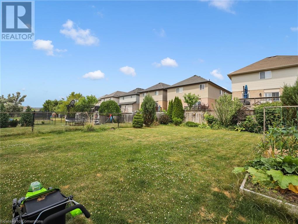 Photo 40 of 108 Provident Way, Mount Hope ON