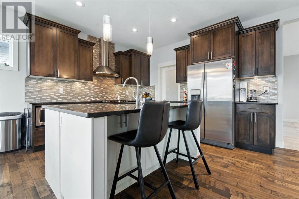 Photo 8 of 7 Vancouver Crescent, Red Deer AB