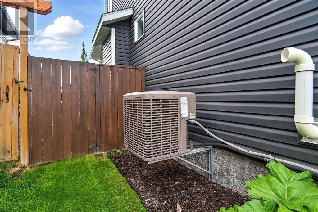 Photo 22 of 7 Vancouver Crescent, Red Deer AB