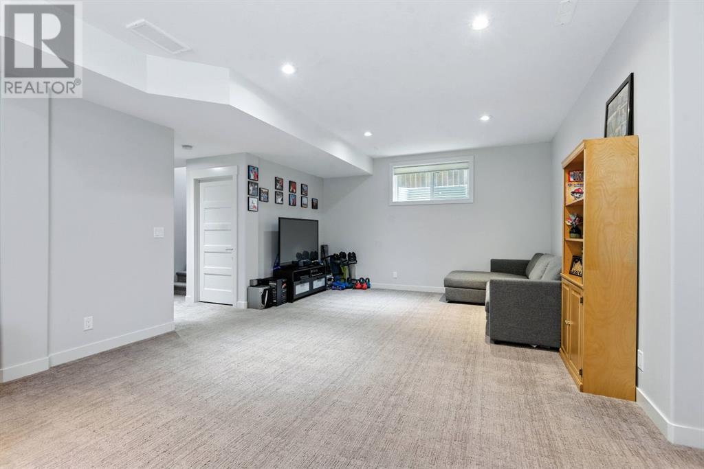 Photo 19 of 7 Vancouver Crescent, Red Deer AB
