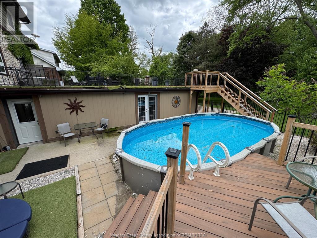 Photo 10 of 122 Augustine Drive, Kingsville ON