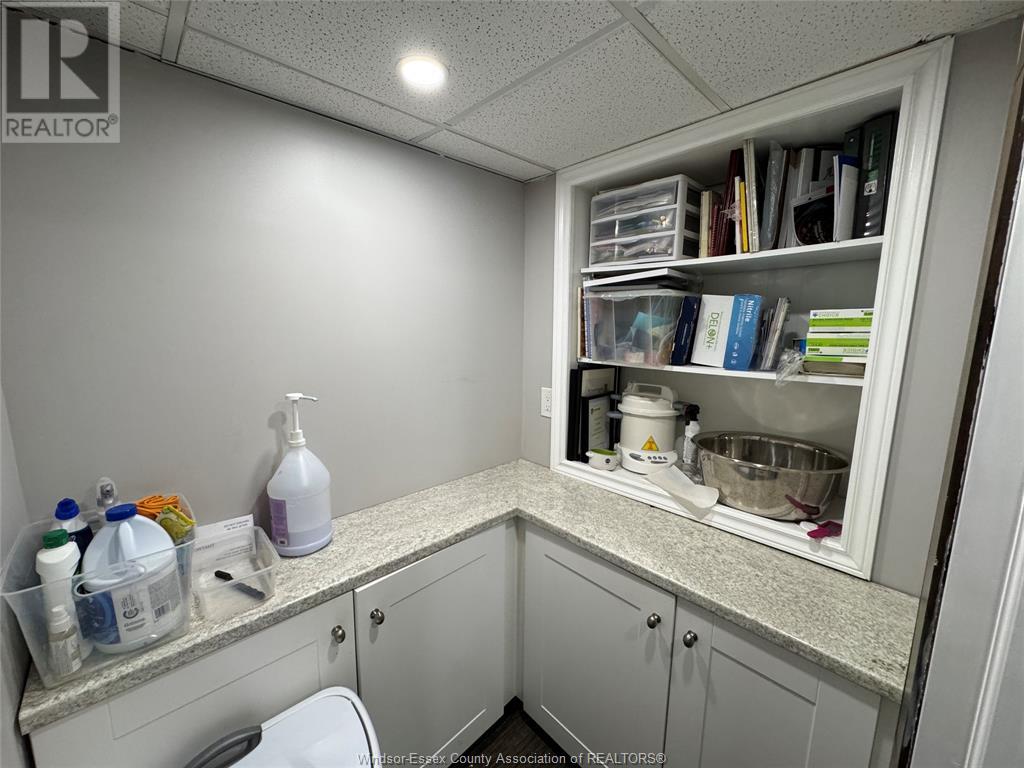 Photo 21 of 122 Augustine Drive, Kingsville ON
