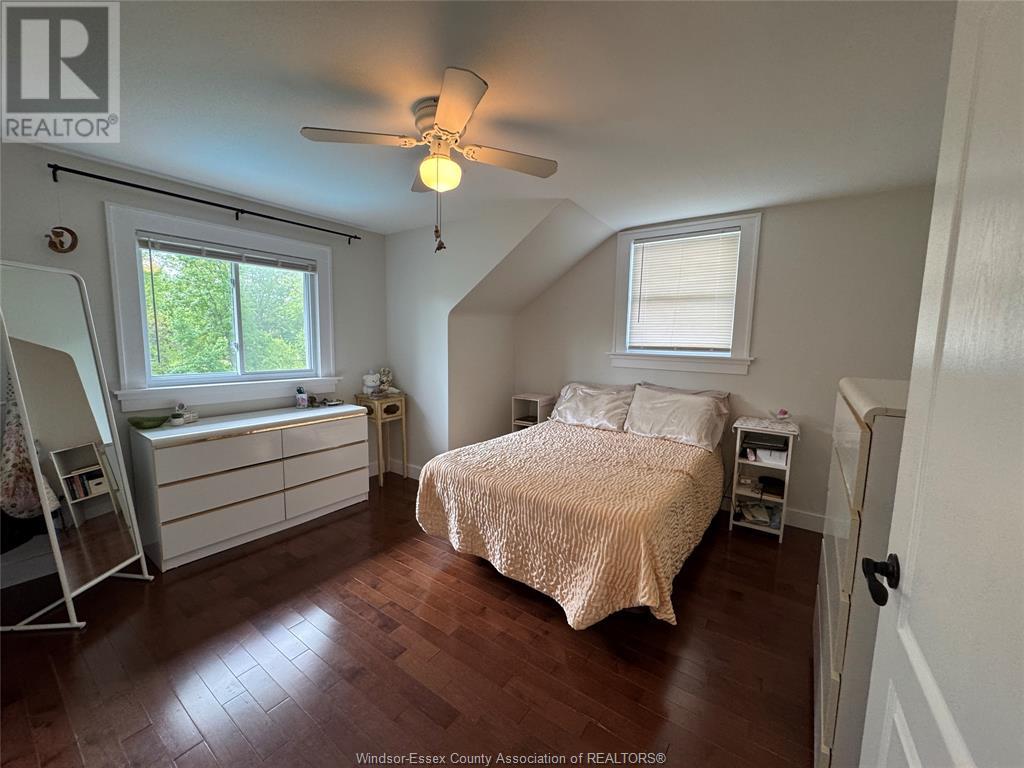 Photo 9 of 122 Augustine Drive, Kingsville ON