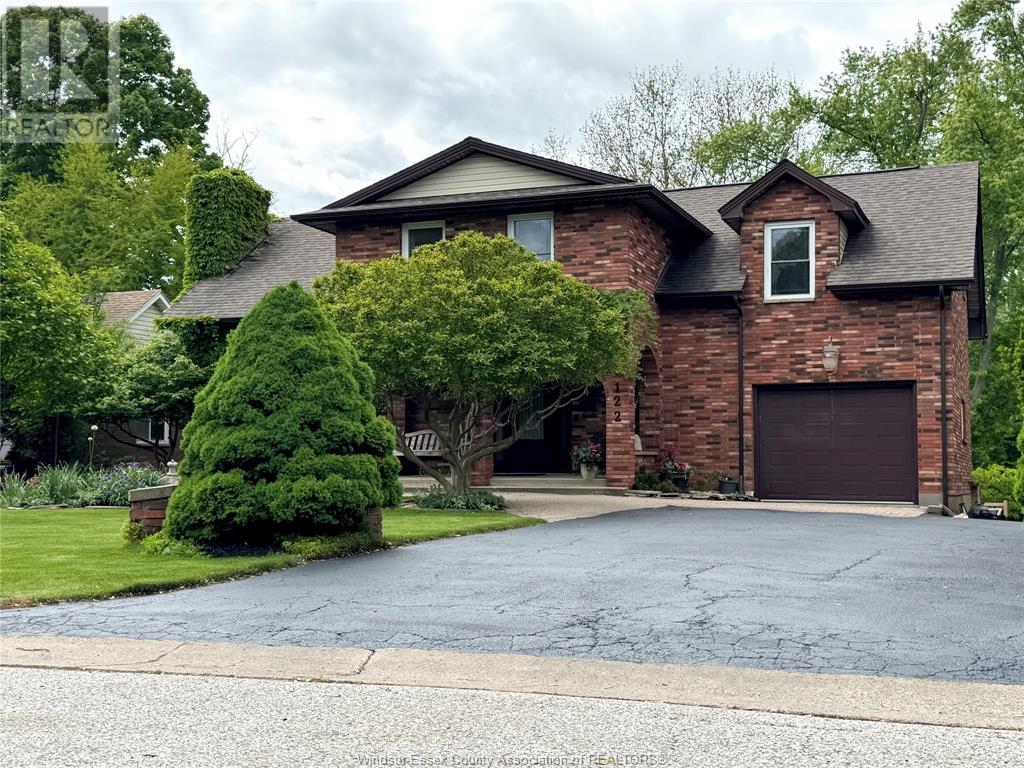 Photo 8 of 122 Augustine Drive, Kingsville ON