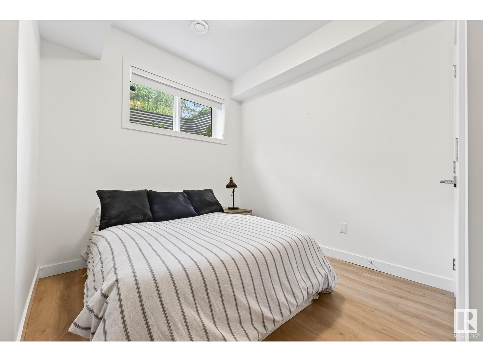Photo 42 of 10811 64 Av Nw, Edmonton AB