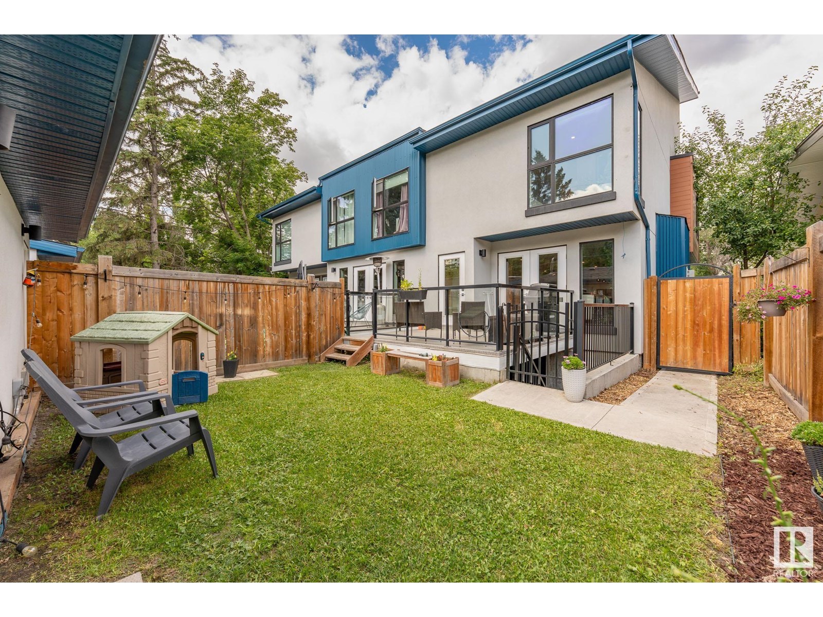 Photo 17 of 10811 64 Av Nw, Edmonton AB
