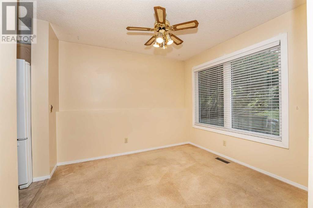 Single Family House for Sale in  Coachway Lane SW Coach Hill Calgary 