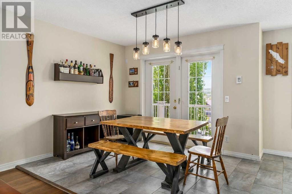 181 Hidden Creek Gardens NW, Calgary, Alberta