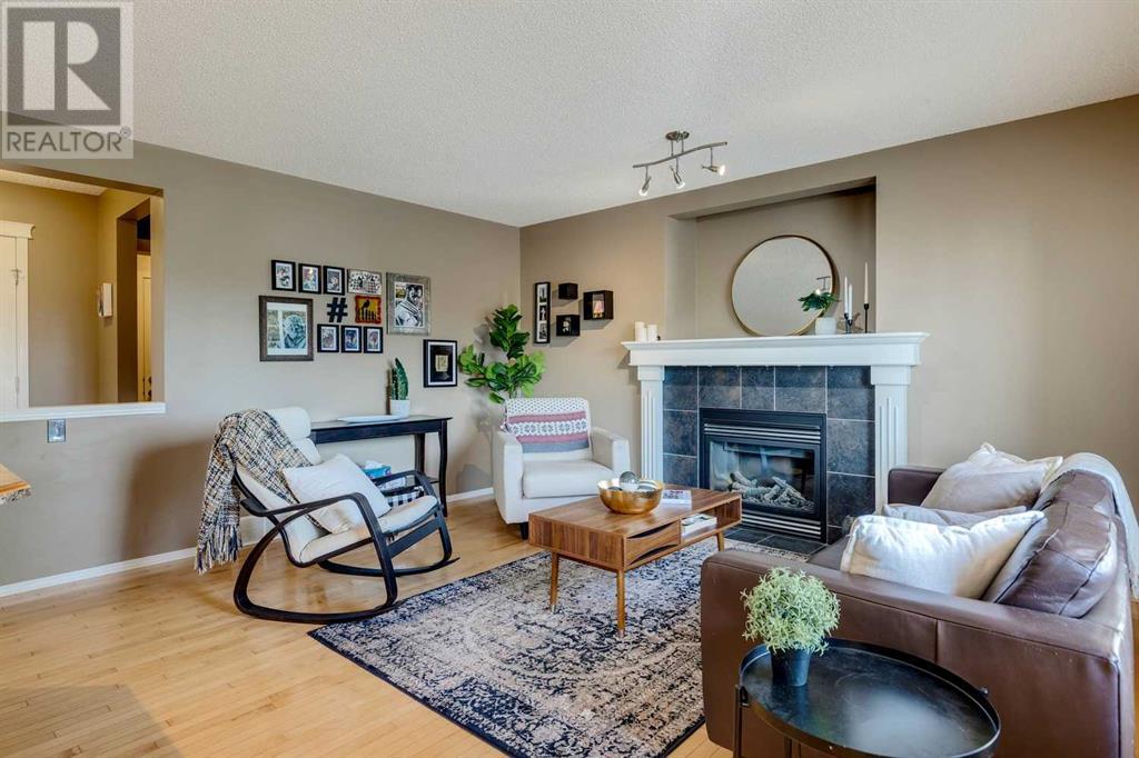 Single Family House for Sale in  Millview Road SW Millrise Calgary 