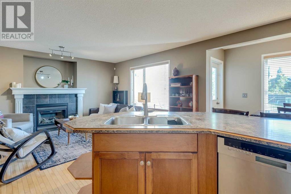 Single Family House for Sale in  Millview Road SW Millrise Calgary 