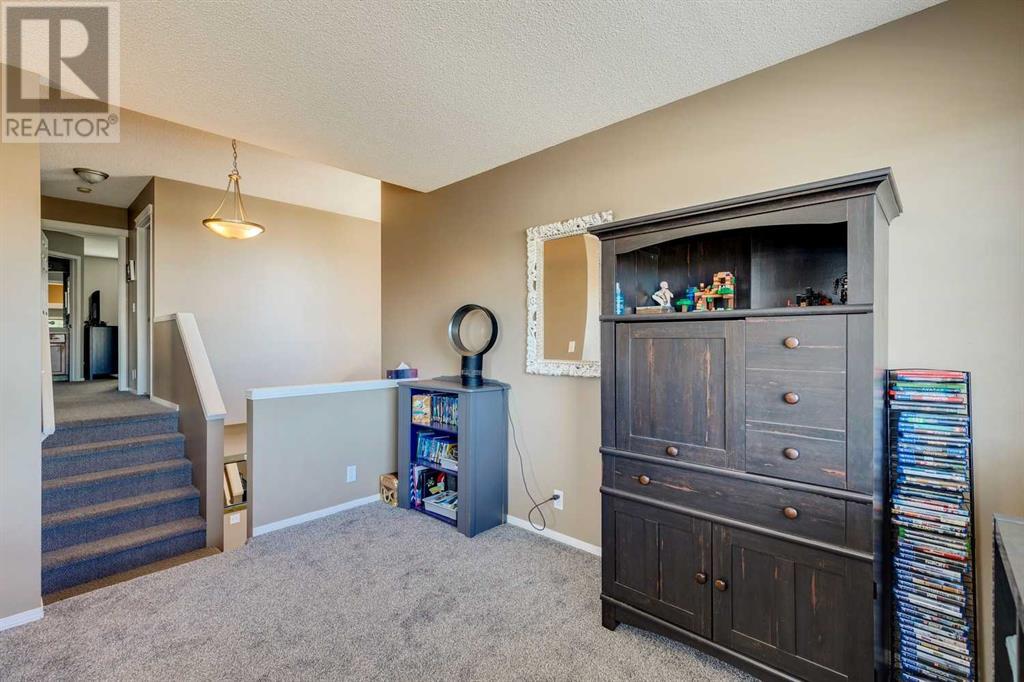 Single Family House for Sale in  Millview Road SW Millrise Calgary 