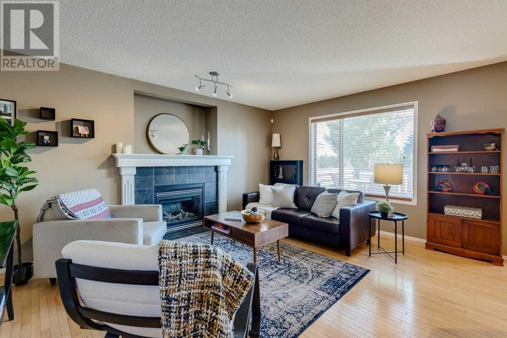 Single Family House for Sale in  Millview Road SW Millrise Calgary 