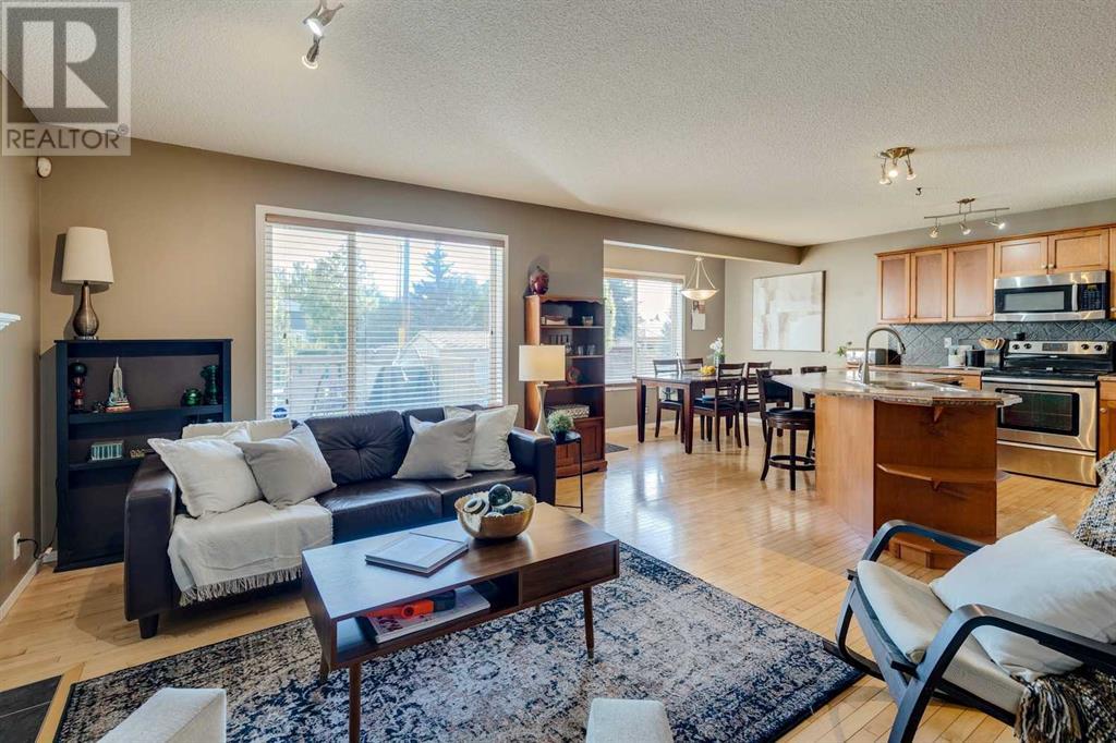 Single Family House for Sale in  Millview Road SW Millrise Calgary 