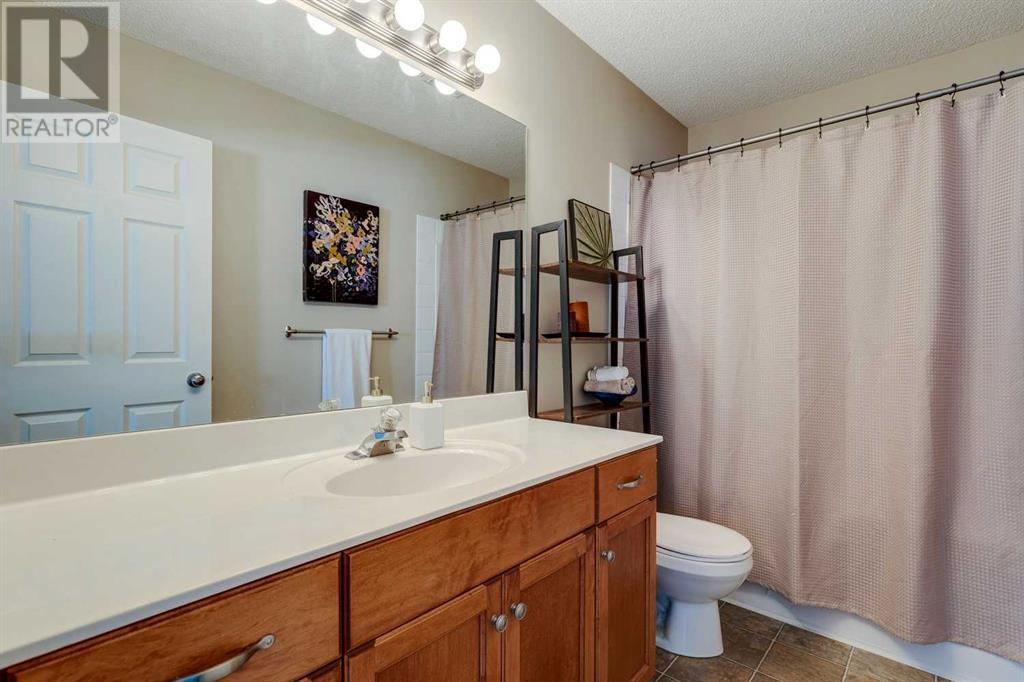 Single Family House for Sale in  Millview Road SW Millrise Calgary 